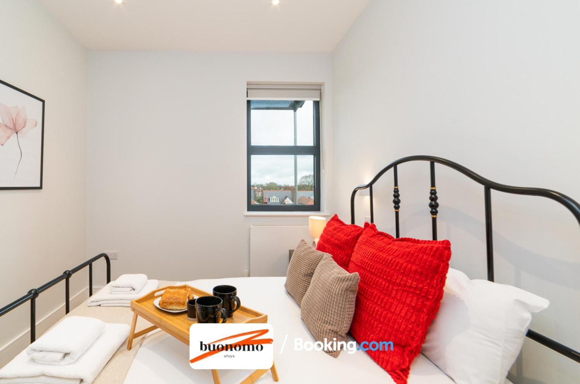 Two Bedroom Apartment At Buonomo Stays Short Lets & Serviced Accommodation Close To Wimbledon Tennis Courts London Bagian luar foto