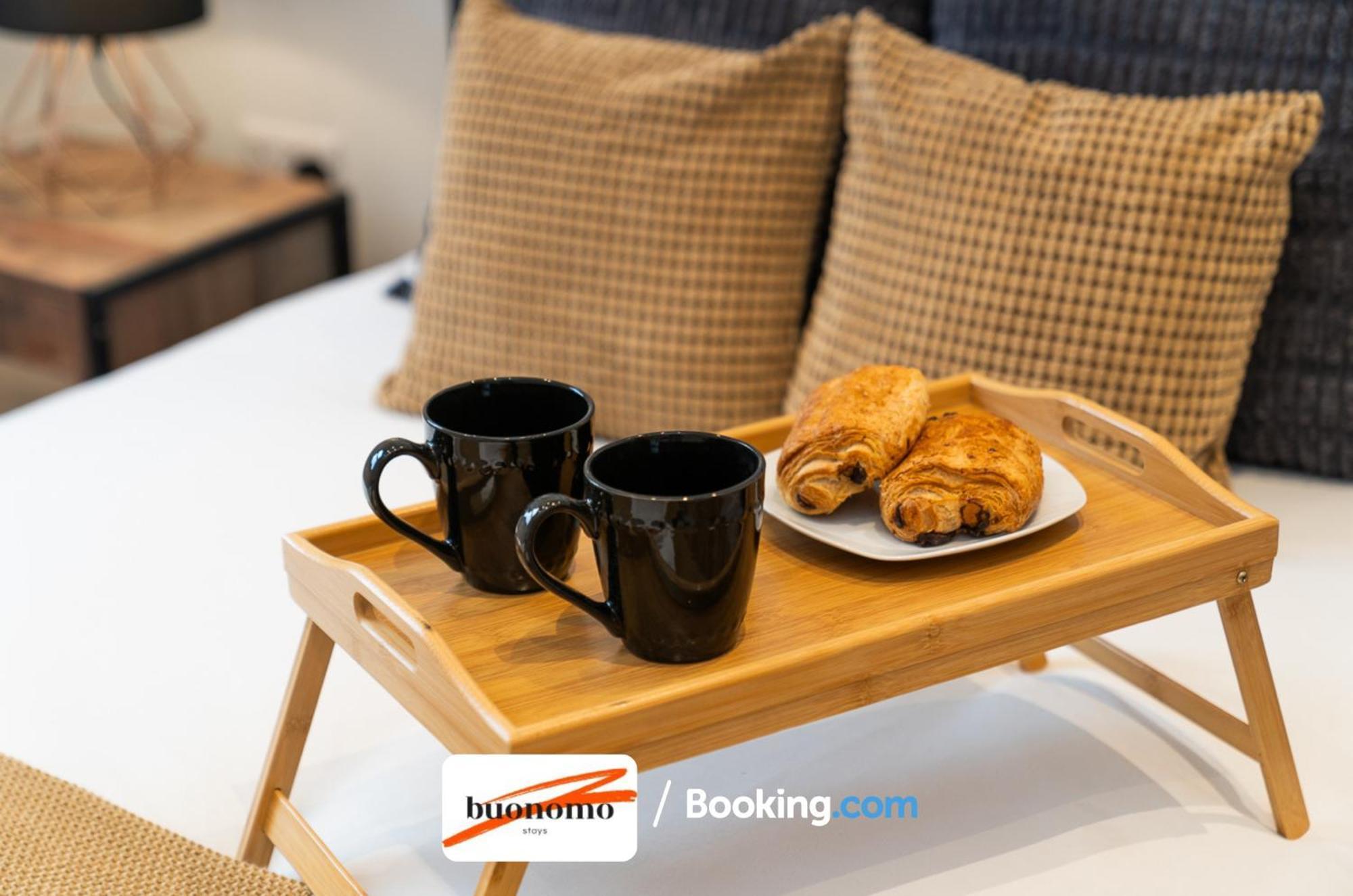 Two Bedroom Apartment At Buonomo Stays Short Lets & Serviced Accommodation Close To Wimbledon Tennis Courts London Bagian luar foto